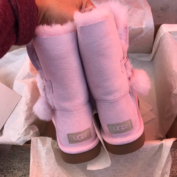 UGG AUTHENTIC BAILEY BUTTON PUFF Sz 7 New - Picture 4 of 6